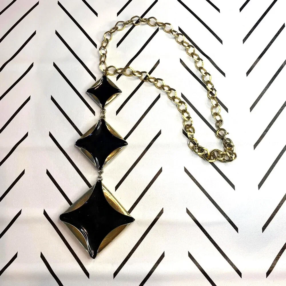 Vintage 70s Napier Gold Toned/Plated and Faux Onyx Necklace
